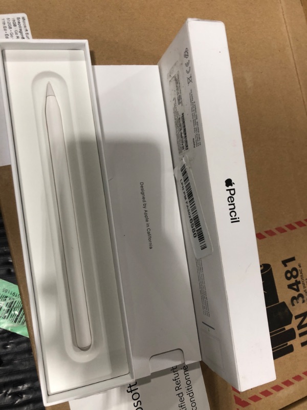 Photo 2 of Apple Pencil (2ND Generation) (MU8F2AM/A)