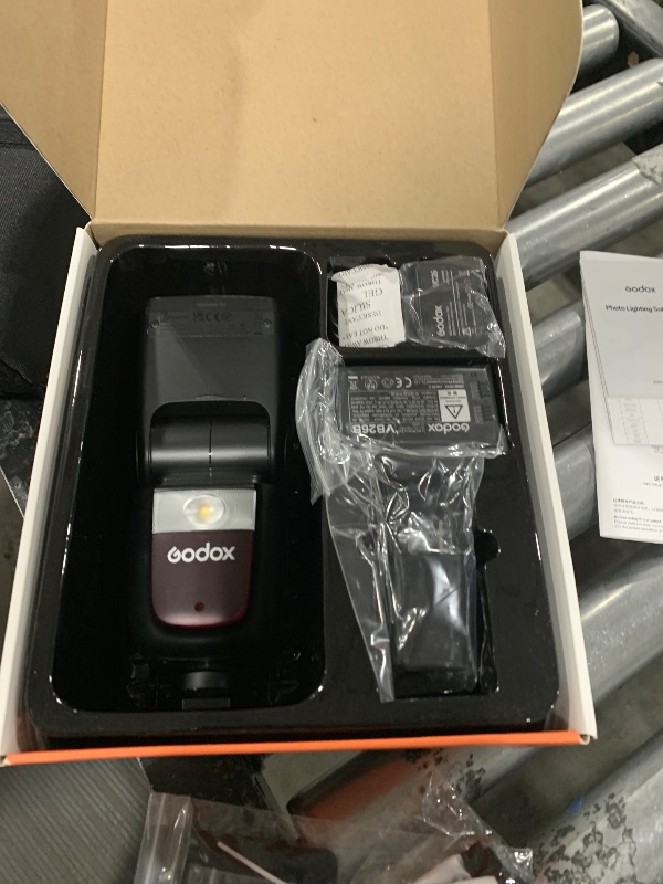 View 3 of Godox V860III-S Camera Flash for Sony Camera, 2.4G Wireless TTL 1/8000s HSS Speedlite, 480 Full Power Shots Light, Rechargeable Li-ion Battery, 0.01-1.5s Recycle Time,10 Levels LED Modeling Speedlight
