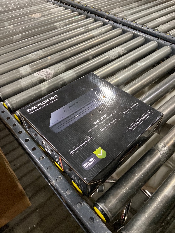 Photo 1 of 

ELECTCOM PRO
ELECTCOM PRO 1080p Progressive Scan DVD Player with HDMI & RCA Cable