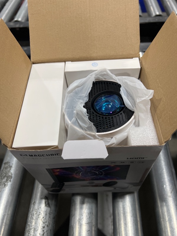 Photo 1 of ?Electric Focus?Magcubic Mini Projector 4K Support, Portable Projector with WiFi 6 and Bluetooth 5.4, Smart Proyector, 5W Soundbase Speaker, 180°Rotation for Home Theater