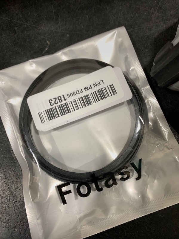 Photo 1 of (2 Pcs) 77-82MM Step-Up Ring Adapter, 77mm to 82mm Step Up Filter Ring, 77mm Male 82mm Female Stepping Up Ring for DSLR Camera Lens and ND UV CPL Infrared Filters