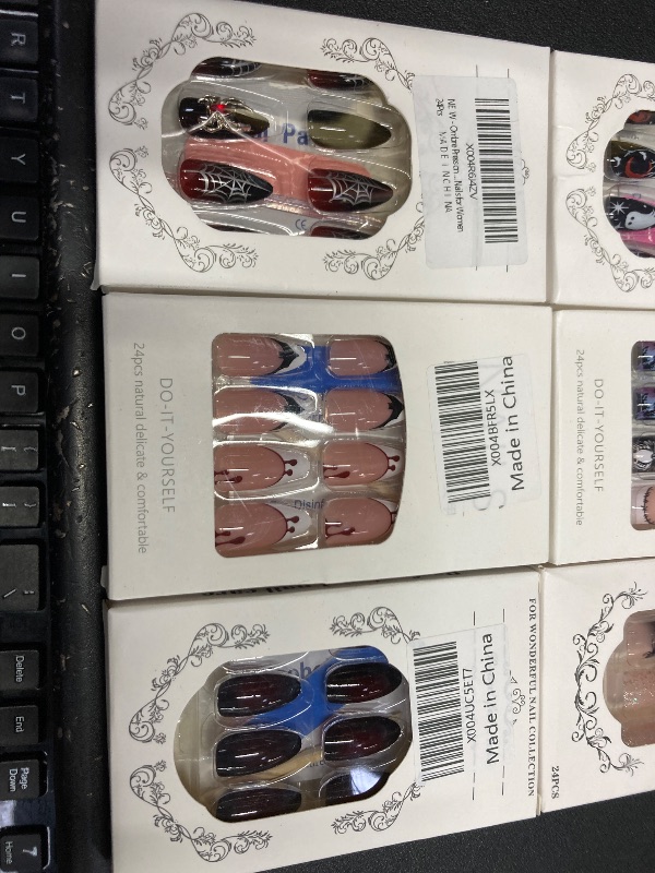 Photo 1 of ***6 PACKS INCLUDED***Halloween Press on Nails Medium Square MABKJLF Black Gradient Fake Nails Glitter False Nails with Spider Designs Glossy Glue on Nails Artificial Nails for Women Girls 24 Pcs***6 PACKS INCLUDED***
