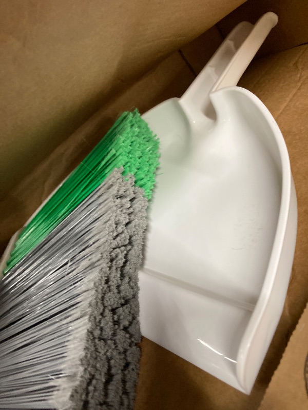 Photo 1 of
Libman FlexTech Broom with Dustpan Combo Set for Sweeping Indoor and Outdoor Floors, Pet, Dog 2 pcs