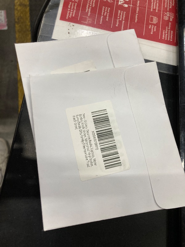 Photo 1 of (3Pcs) Meemaw Love Trust Watch Grow Sticker Mother, Pretty Mom Mama Decal, Celebrate Your Mom Gigi Love, Gifts for Grandma Decoration Book Laptop Phone Waterproof Vinyl Water Bottle Gifts 3x2.4 Inch  PACK DE 2