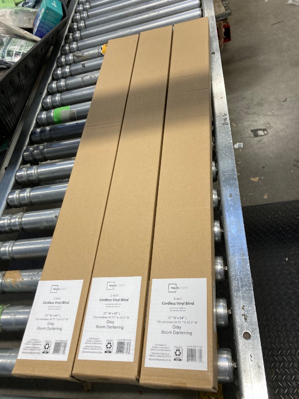 Photo 1 of **3 PAK **Mainstays 1 inch Cordless Room Darkening Vinyl Blinds, Gray, Size: 35 inch x 64 inch