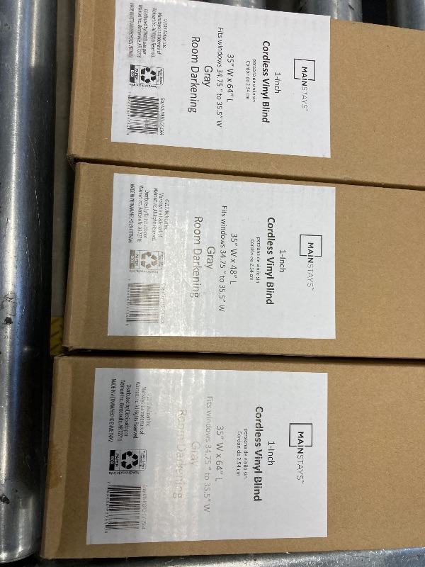 Photo 1 of **3 PAK **Mainstays 1 inch Cordless Room Darkening Vinyl Blinds, Gray, Size: 35 inch x 64 inch