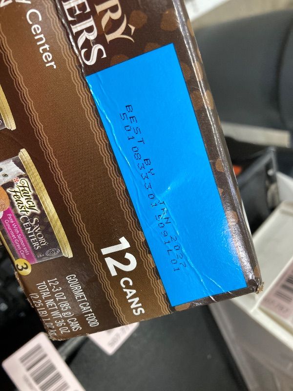 Photo 1 of ****** 1/2027***Purina Fancy Feast Savory Centers Pat Collection Gourmet with Tuna, Chicken, Salmon, Beef, Seafood and Fish Wet Cat Food - 3oz/12ct Variety Pack