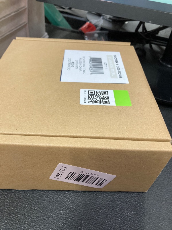 Photo 1 of ***Factory seal***
YETI Boomer 4, Stainless Steel, Non-Slip Dog Bowl, Holds 32 Ounces, Stainless Steel