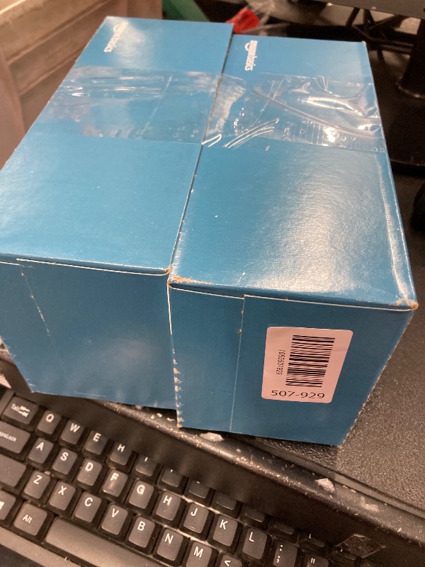 Photo 1 of 
Amazon Basics 2-Ply Facial Tissue, 160 Count195515045568
