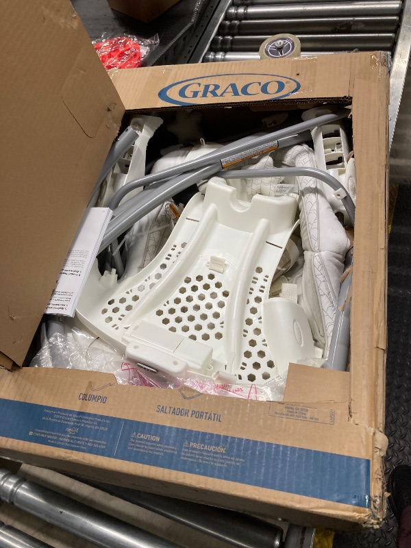 Photo 1 of Graco DuetSoothe 2 in 1 Portable Baby Swing & Baby Rocker, Multi Direction, Vibration, Winslet
Color:Winselt