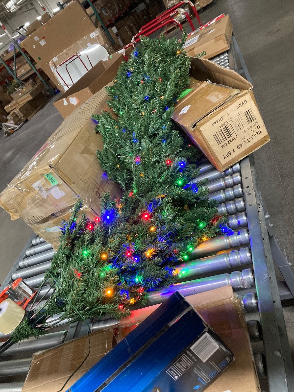 Photo 1 of ***MISSING TREE STAND****GVDV 7.5ft Pre-lit Christmas Tree, Artificial Christmas Tree with 350 Dual-Color Lights Warm White & Multicolor, Holiday Christmas Xmas Tree for Home, Office and Party Deco