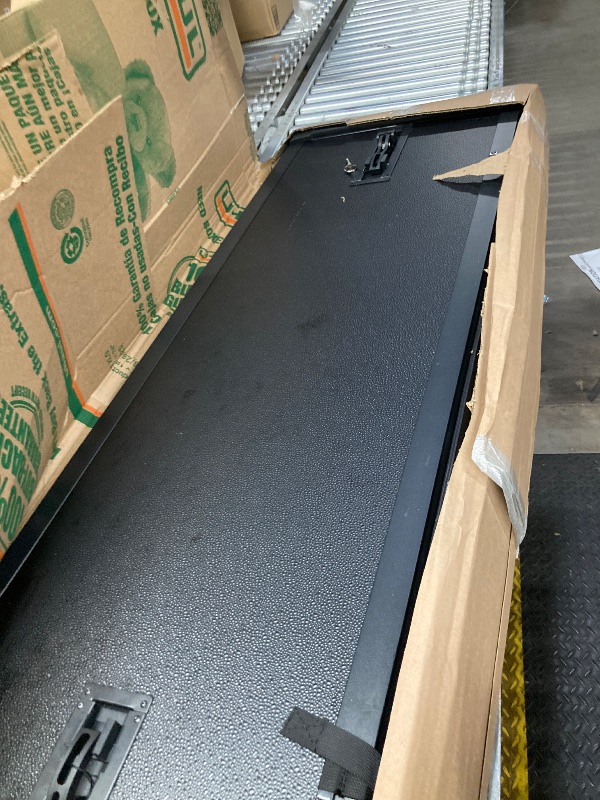 Photo 1 of *******PHOTO REFENCE******* Powered Retractable Bed Cover