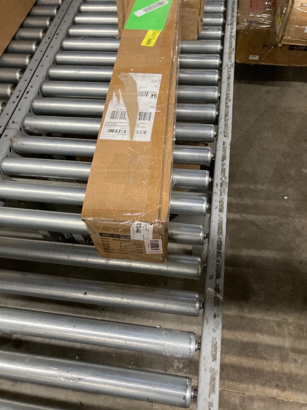 Photo 1 of 1-Piece 3 FT Pre-Lit Christmas Tree w/ 70 Lights 163 Tips, Hinged Artificial Holiday Xmas Christmas Decoration, Green
