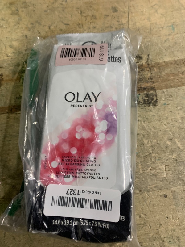 Photo 1 of *SINGLE* Olay Makeup Remover Wipes, Regenerist Micro-Exfoliating Wet Cleansing Cloths, Facial Cleanser for Women - Exfoliates, Refreshes, Smooths Texture, Travel Approved, 10 ct, Single Pack