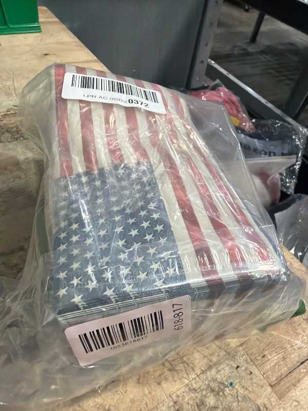 Photo 1 of 100 Pieces Patriotic Guest Napkins American Flag 3-Ply Disposable Paper Napkins 4th of July Hand Towel Decorative Dinner Napkin for Independence Day Kitchen Bathroom Party Tableware