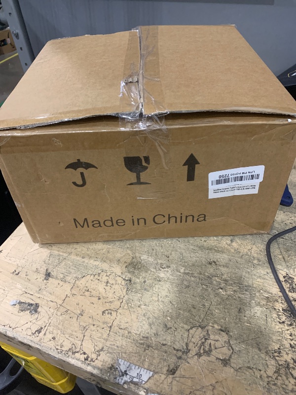 Photo 1 of ***DAMAGED - SEE NOTES/PICTURES*** luxeflow 24" Bedside Table Lamp for Bedroom, Modern Classic Ceramic Lamp for Living Room, Small White Table Lamps for Nightstand & End Table (1 Pack)