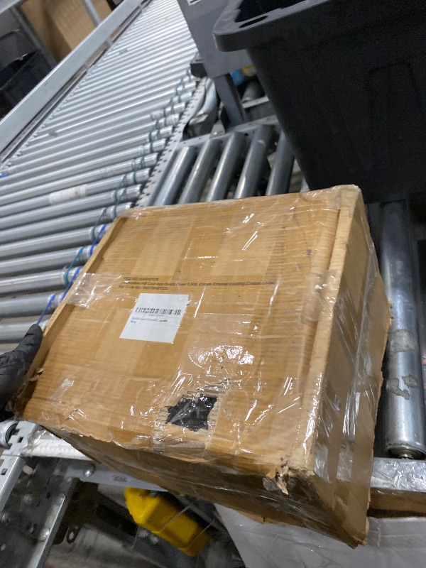 Photo 1 of ***DAMAGED - SEE NOTES/PICTURES***Hamilton Beach 5.5-Quart Enameled Cast Iron Dutch Oven Pot with Lid, Cream