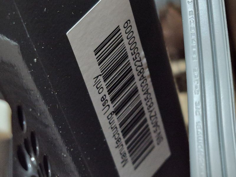 Photo 1 of *************NON-FUNCTIONAL, FOR PARTS ONLY***************
Mainstays 1.1 cu ft Microwave Oven in black