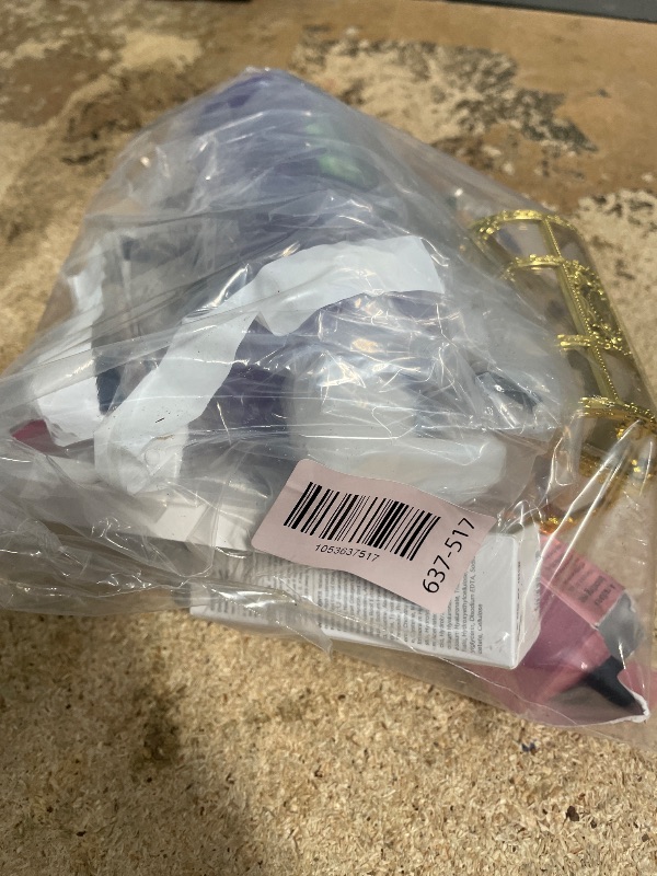 Photo 1 of 10 PIECES MISCELLANEOUS ITEMS 