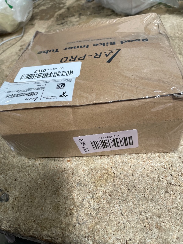 Photo 1 of (6-Pack) AR-PRO 28" 700x20-25c Replacement Road Bike Inner Tubes with 80mm Presta Valves and Free 2 Tire Levers - Bike Tubes for 700x20c, 700x23c, and 700x25c Road Bike Tires