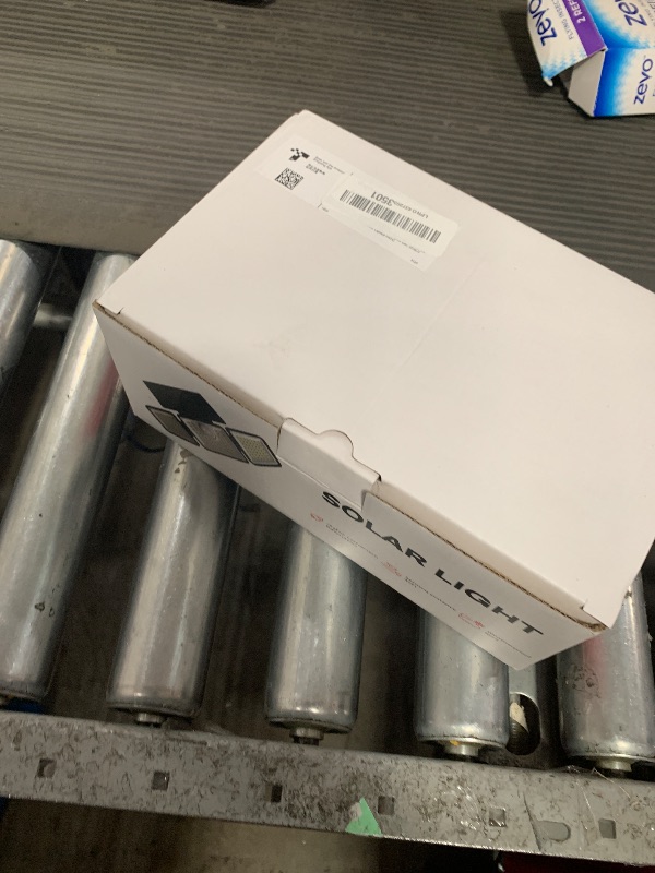 Photo 1 of ***********MISSING 1 OF THEM*************
daphino 2500LM Solar Lights Outdoor with Motion Sensor,3 Head 270° Wide Angle Street Area Lights, IP65 Waterproof Security Lighting with 3 Modes(Non-Remote,2 Pcs)