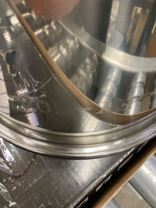 Photo 1 of **MISSING SEALING RINGS***ZoneFly Stainless Steel Inner Pot Compatible with Instant Pot 6 Qt, Original 6 Quart InstaPot Replacement with Polished Surface Non-Stick and 2 Sealing Rings