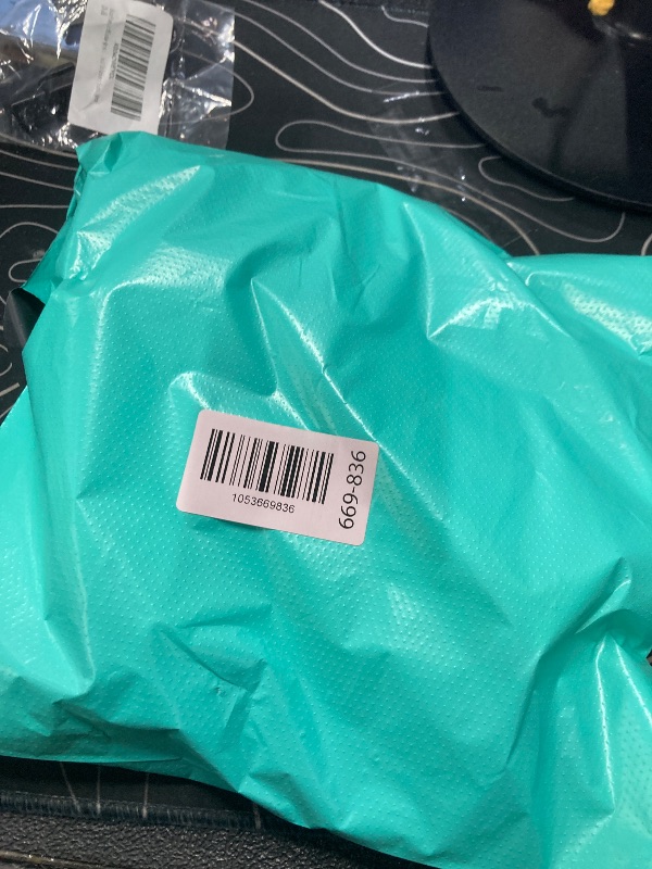 Photo 1 of ****3 PIECE****Box Cutters, 6 Pack Retractable Letter Opener, Mini Utility Knives Cloud Shaped Box Opener Envelope Slitter, Small Package Opener Paper Cutters with Keychain Hole