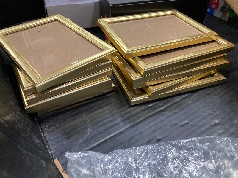 Photo 1 of ***MANY FRAMES HAVE SCRATCHES AS PICTURED***LaVie Home 4x6 Picture Frames (12 Pack, Gold) Simple Designed Photo Frame with High Definition Glass for Wall Mount & Table Top Display, Set of 12 Classic Collection***MANY FRAMES HAVE SCRATCHES AS PICTURED***