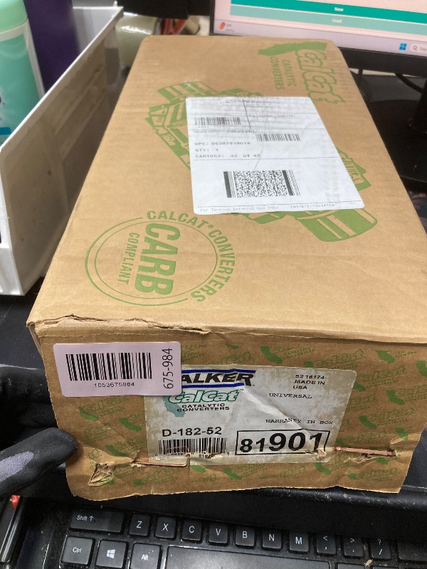 Photo 1 of *Dirty?* Walker Exhaust CalCat Carb 81901 Universal Catalytic Converter