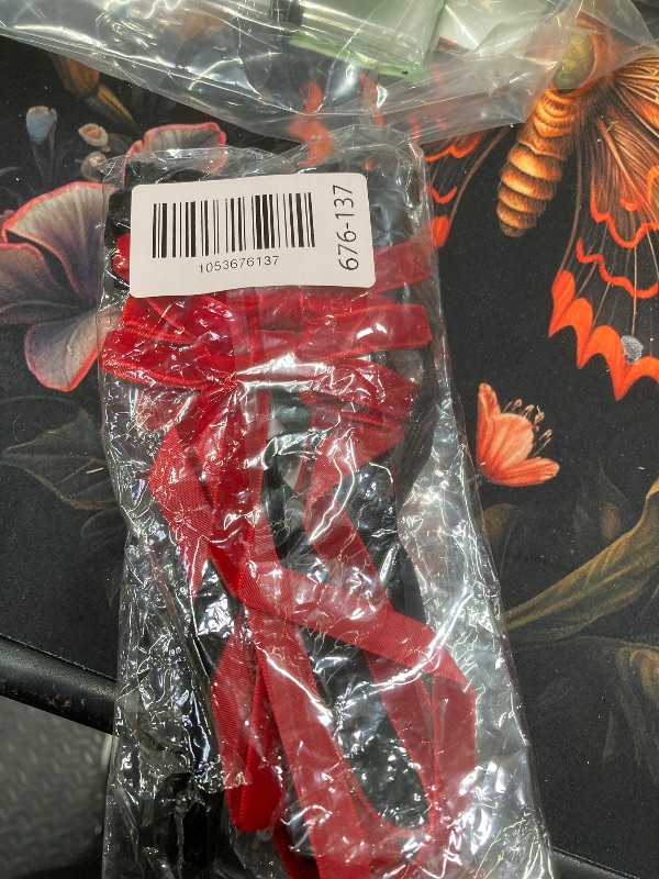 Photo 1 of *2 pack* 4 PCS Hair Accessories Set: Large Velvet Bows with Alligator Clips, Ribbon Bows for Women, Girls, Teens, Toddlers (Red and Green)