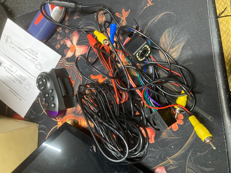 Photo 1 of *Model unknown* Car Stereo