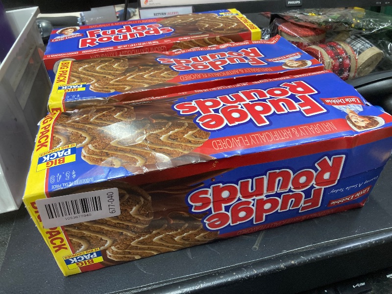 Photo 1 of *BBD Jan 10, 2026* *3 pack*  Little Debbie Fudge Rounds Big Pack, 24.1 OZ Box