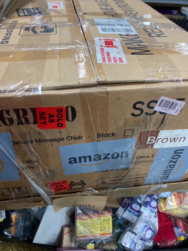 Photo 1 of ***Box 1*** ***Missing box 2****
SMAGREHO Electric Massage Chair, Zero Gravity Full Body Massage Shiatsu Recliner, Brown