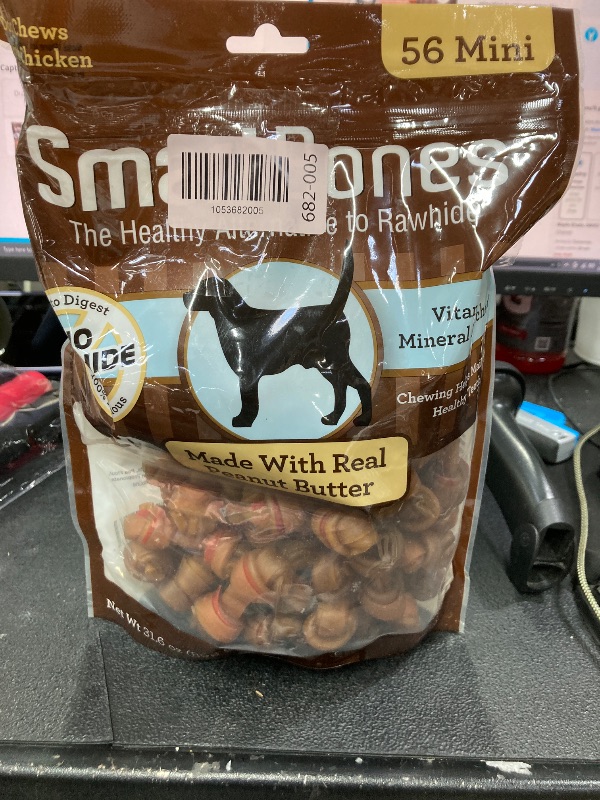 Photo 1 of ***** EXP 08/12/2028**** SmartBones Mini Bones With Real Peanut Butter 56 Count, Rawhide-Free Chews For Dogs
