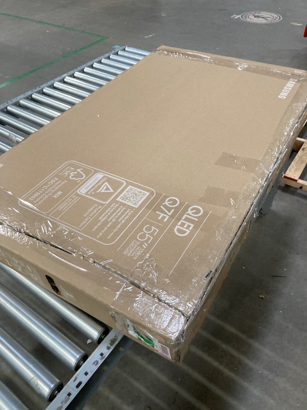 Photo 1 of ***50" 6900 MODEL IN THE BOX FOR A Samsung 55-Inch Class QLED Q7F Series Samsung Vision AI Smart TV (2025 Model, 55Q7F) Quantum HDR, Object Tracking Sound Lite, Q4 AI Gen1 Processor, 4K upscaling, Gaming Hub, Alexa Built-in