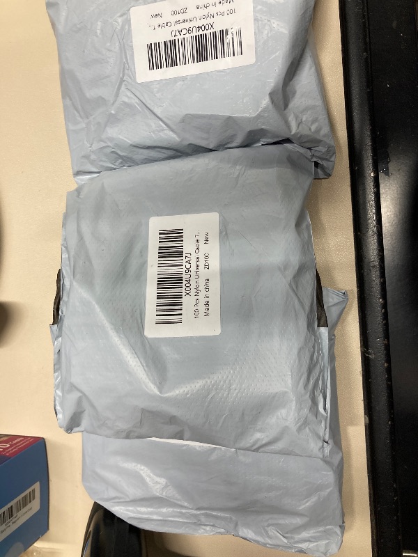 Photo 1 of 100 Pcs Nylon Universal Cable Tie Buckles, Snap-Fit Nylon Fastening Clips, Car Zip Tie Fixing Tools for Vehicle Repairs