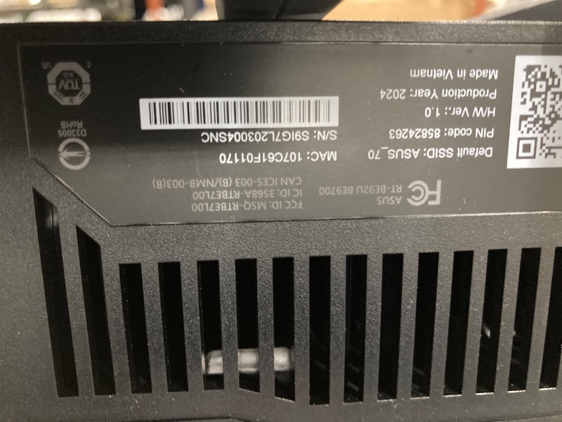 Photo 1 of **NOT IN ORIGINAL BOX**ASUS RT-BE92U BE9700 Tri-Band WiFi 7 Router, Supports New 320MHz Bandwidth & 4096-QAM, MLO, AI WAN Detection, AiMesh Support, Subscription-Free Network Security & Comprehensive VPN Features