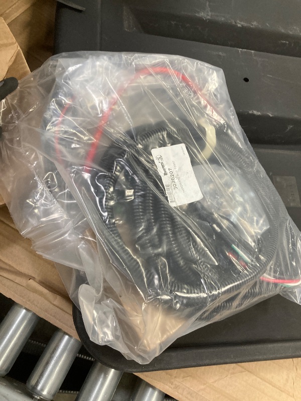 Photo 1 of *HEAVY* *Rust?* Buyers Products Saltdogg TGS07 Tailgate Salt Spreader, Made In The USA, 11 cu ft/825lb Capacity, Horizontal Auger Feed, Commerial Salt Spreader With Ground or Truck Bed Loading