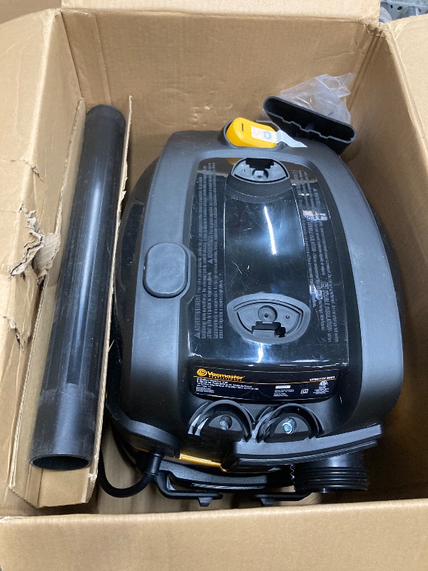 Photo 1 of *Dirty* Vacmaster Professional Beast Series VFB511H 0201 5-Gallon 5.5 Peak HP Wet/Dry Vac, Black