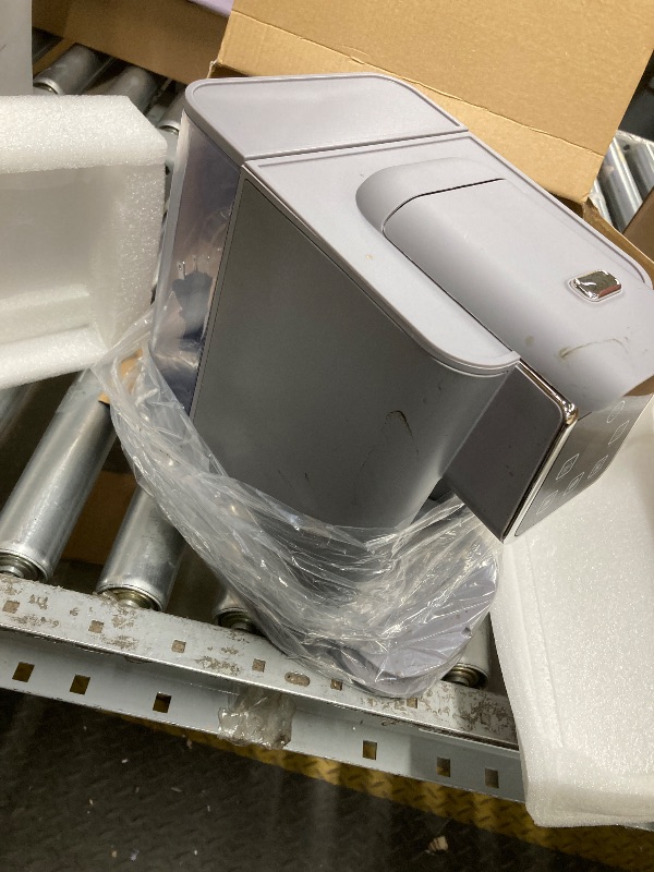 Photo 1 of *Dirty* KIDISLE Hot & Iced Coffee Maker with Bold Setting, Single Serve Coffee Maker for K Cup and Grounds, 6-14 Oz Brew Sizes, 50 Oz Removable Water Tank, One Cup Coffee Machine with Reusable Filter, Grey