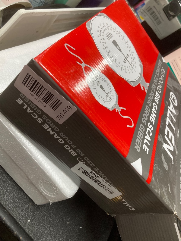 Photo 1 of *Center cracked* Allen Company Sportsman's Scale, 550 Lb. Capacity