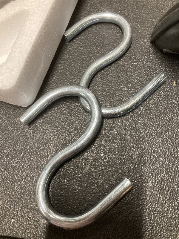 Photo 1 of *Center cracked* Allen Company Sportsman's Scale, 550 Lb. Capacity