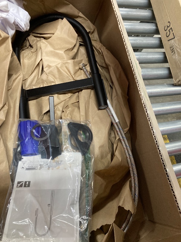Photo 1 of **NOT IN ORIGINAL BOX**Blanco 527474 Culina II Pull-Down Semi-Pro Kitchen Faucet - 1.5 GPM - Matte Black