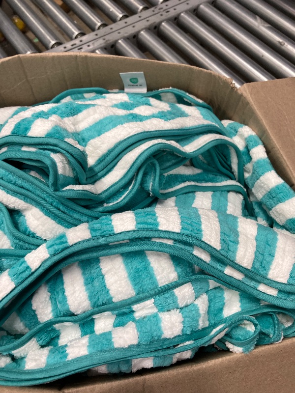 Photo 1 of 10-Piece Microfiber Bath Towels Set - 6 Bath Sheet, 6 Hand Towels, 6 Washcloths, Soft, Highly Absorbent Bathroom Towel, Quick Dry & Less Lint Shower towel for Bathroom, Hotel, Spa, Dorm-Aquamarine