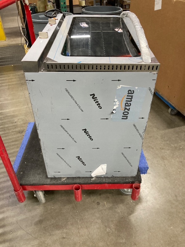 Photo 1 of ***SUPPOSEDLY HAS A DENT SOMEWHERE?*** MISSING LEGS


 Commercial Convection Oven Full Size 125L/4.4 cu.ft.,240V/4500W Conventional Oven Countertop 4-Tier Commercial Toaster oven w/Front Glass Door, w/Trays Wire for Restaurant Bakery***SUPPOSEDLY HAS A DE