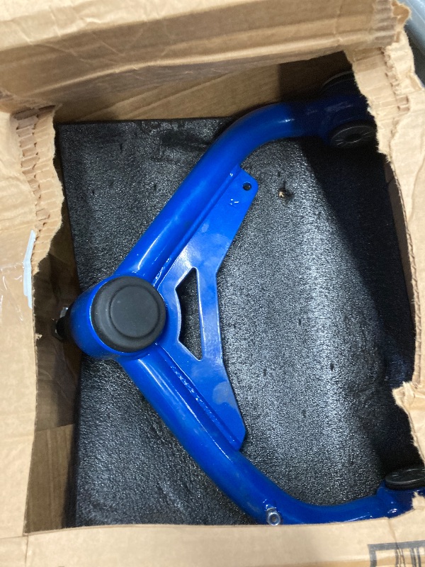 Photo 1 of **ONLY ONE***Front Upper Control Arms w/Ball Joint fit for 2000-2010 Chevy Silverado, GMC Sierra 2500HD/3500HD, 2003-2009 H2,for 2-4" Lift Suspension Kit 2PCs - Extra 2 Ball Joints for Replacement