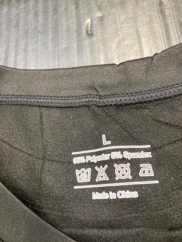 Photo 1 of ***SMALL LOOKING LARGE*13.5" ACROSS BACK & 14" ACROSS BUST***Womens Long Sleeve Thermal Shirts, 2025 Fall Winter Crew Neck Fitted Shirt for Women, Comfortable Stretch Basic Tight Long Sleeve Underwear Tops, Black (L)***SMALL LOOKING LARGE*13.5" ACROSS BAC