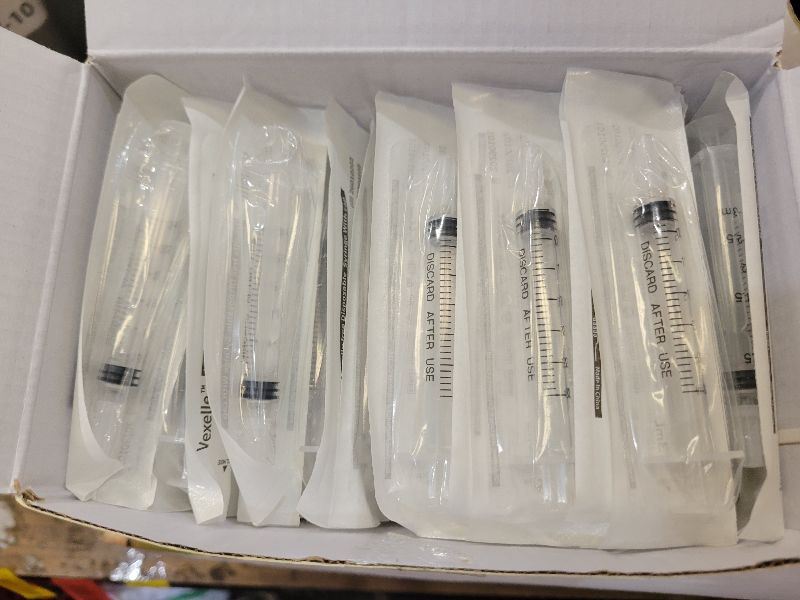 Photo 1 of 100 PCS 3ml Syringe with Cap for Liquid, Oral Syringe without Needle for Medicine Dropper, Colostrum Collect, Feeding Pets, Liquid Measuring, sterile Individually Sealed, Luer Slip