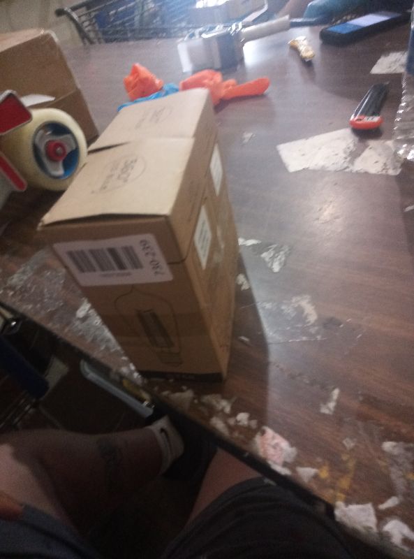 Photo 1 of 12V Edison Bulb 60 watt Equivalent E26 Medium Base 12V LED Light Bulb, AC/DC 12V-36V 6W Warm White 2700K Vintage Low Voltage Bulb for RV, 2 Pack