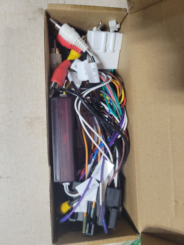 Photo 1 of 16pin Car Stereo Radio Power Retrofit Wiring Harness Cable Adapter fits for Hyundai IX35 Tucson 2 Azera Kia Sportage Sorento w/ 24p OEM Backup Camera & Factory Amplifier